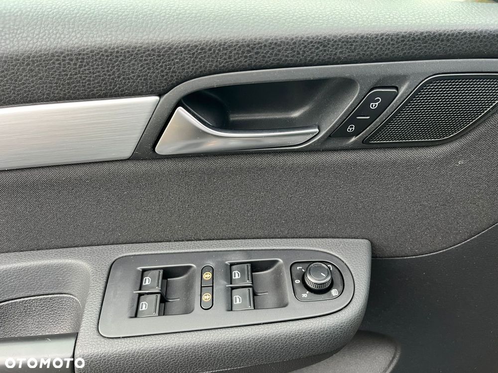 Volkswagen Sharan 2.0 TDI BMT Comfortline - 14