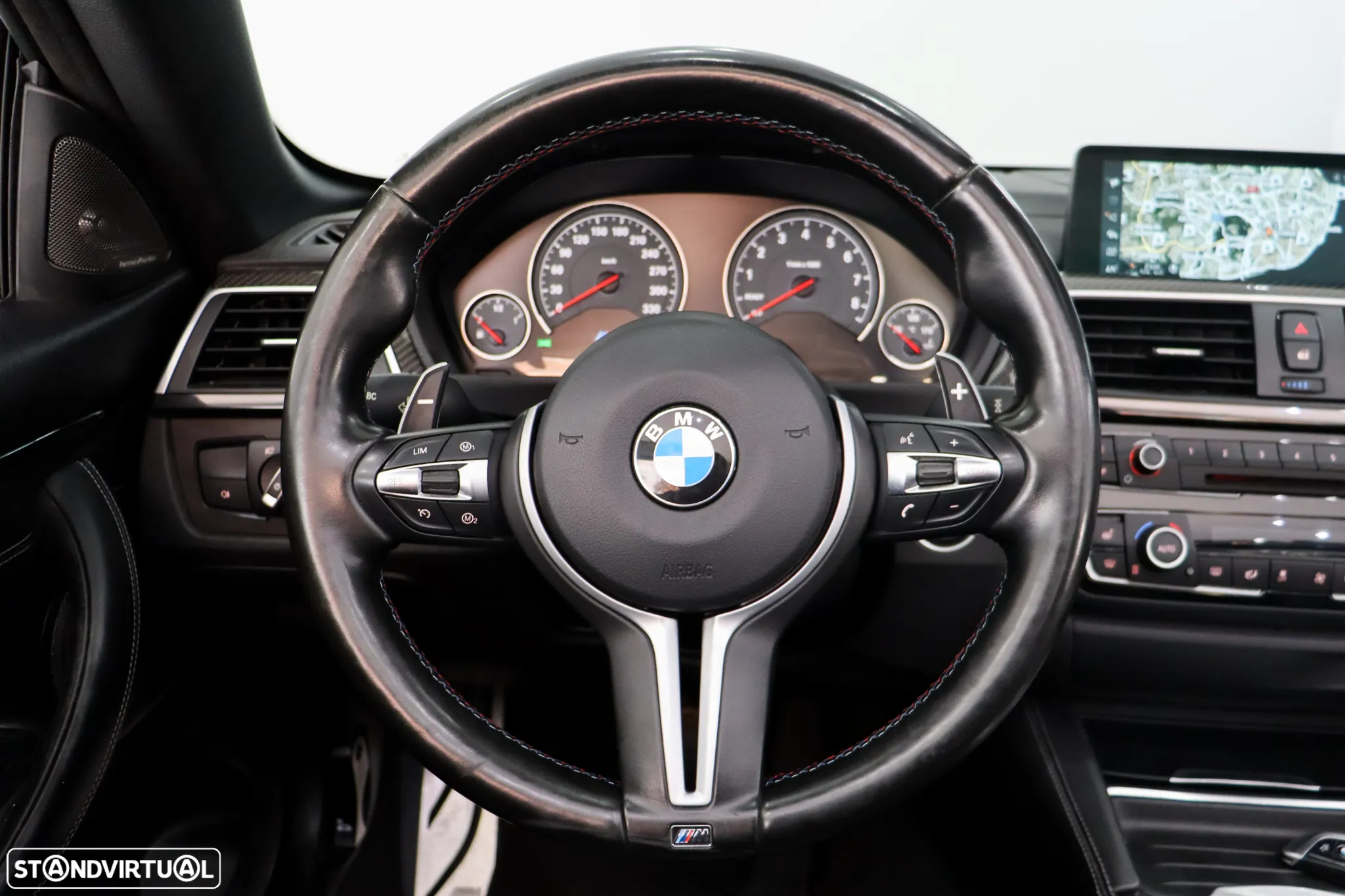 BMW M4 Cabrio DKG Competition - 33