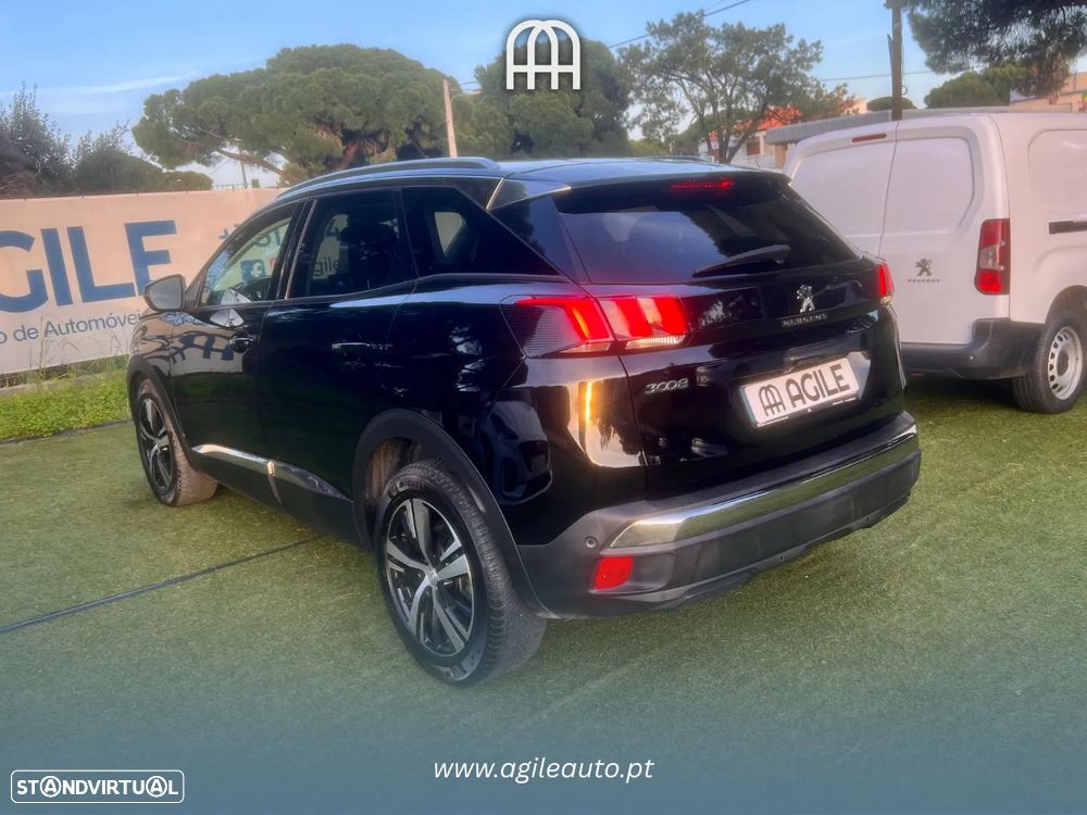Peugeot 3008 PureTech 130 Stop & Start GPF EAT8 Allure - 5
