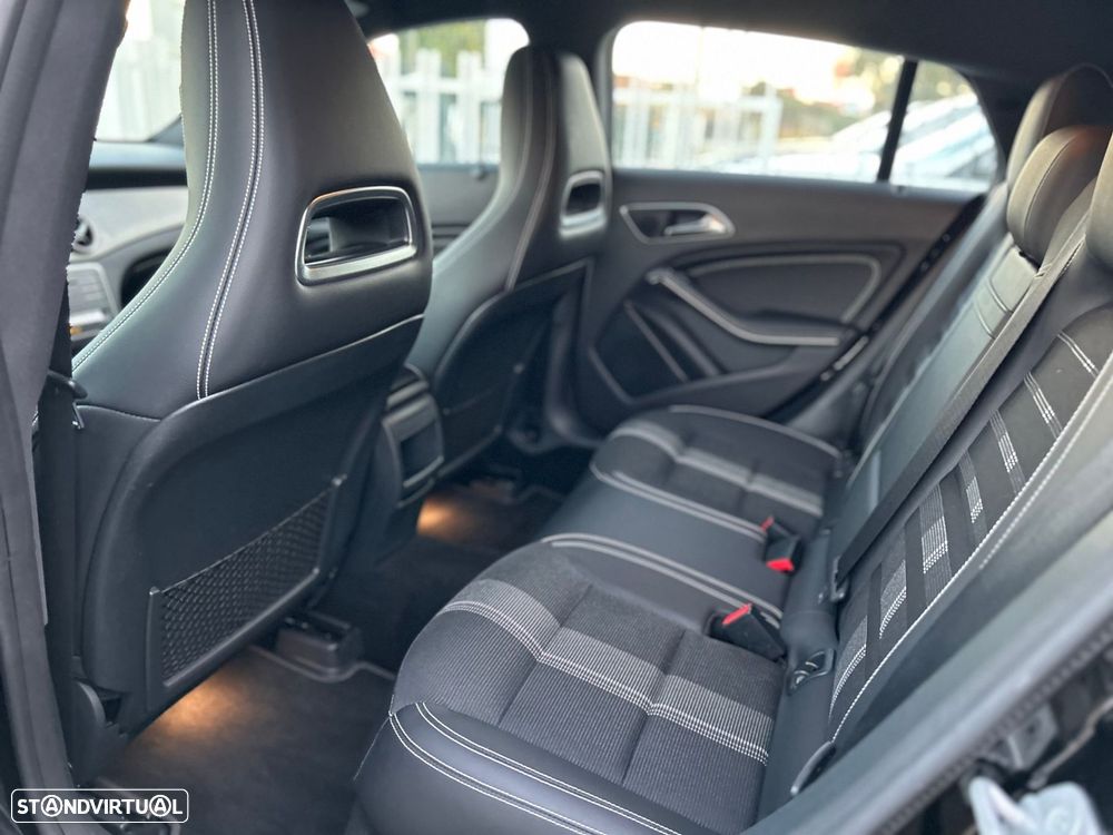 Mercedes-Benz CLA 200 - 25