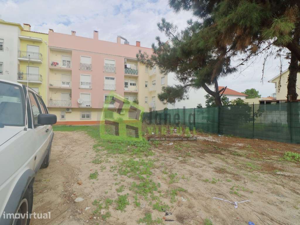 Lote de Terreno de 322.5m2, Quinta do Conde - Grande imagem: 3/11