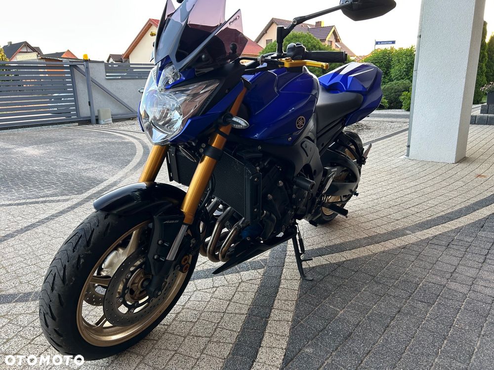 Yamaha FZ8 - 9