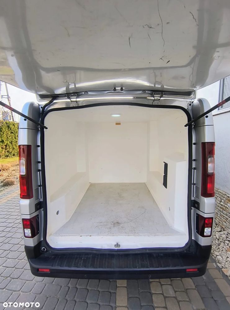 Renault Trafic - 6