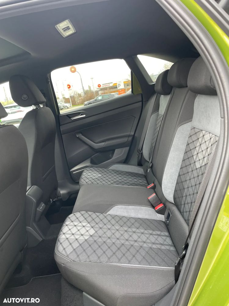 Volkswagen Taigo 1.5 TSI 150CP DSG7 R-Line - 13