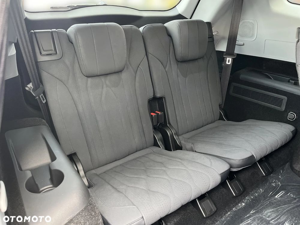 Chery Tiggo 8 1.5 T-GDI Super Hybrid Prestige DCT - 17