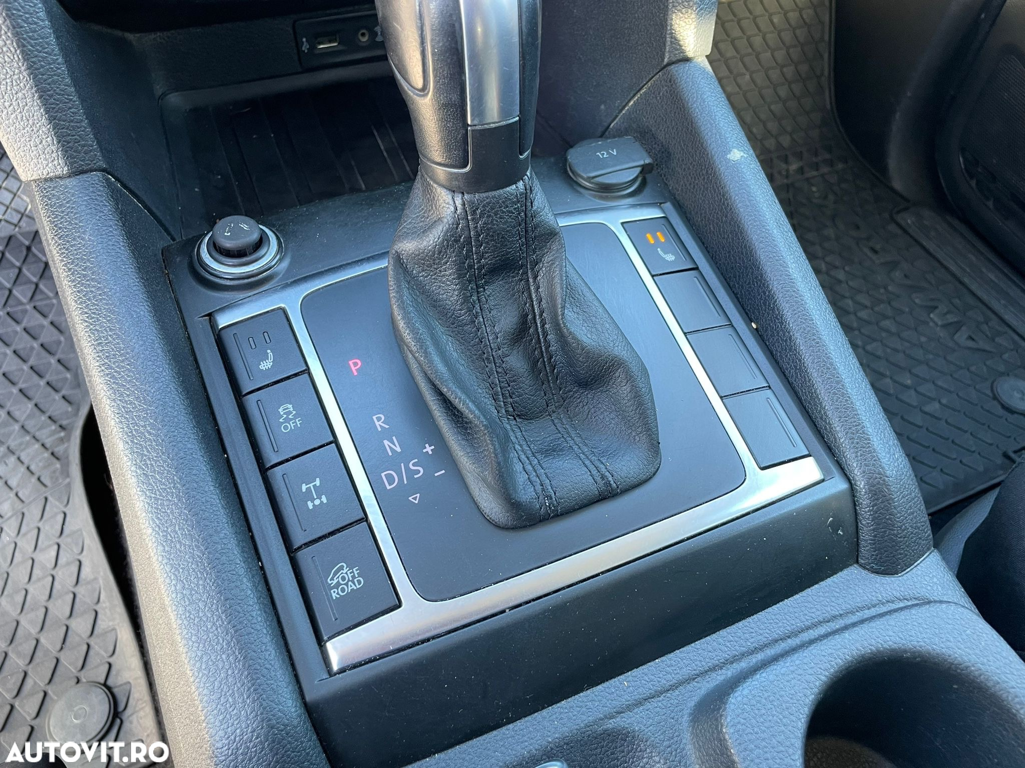 Volkswagen Amarok 3.0 TDI V6 4M Highline Aut. - 4