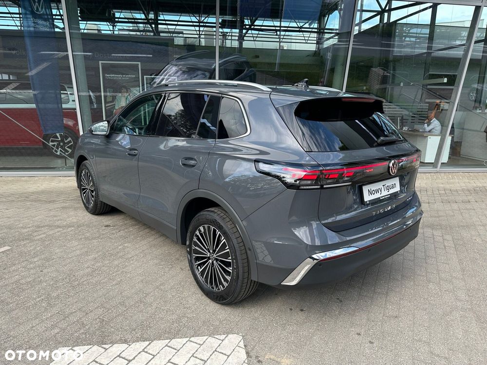 Volkswagen Tiguan - 7