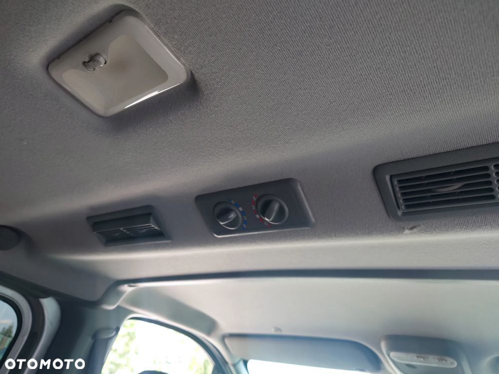 Opel Vivaro L1H1 Tour Elegance - 12