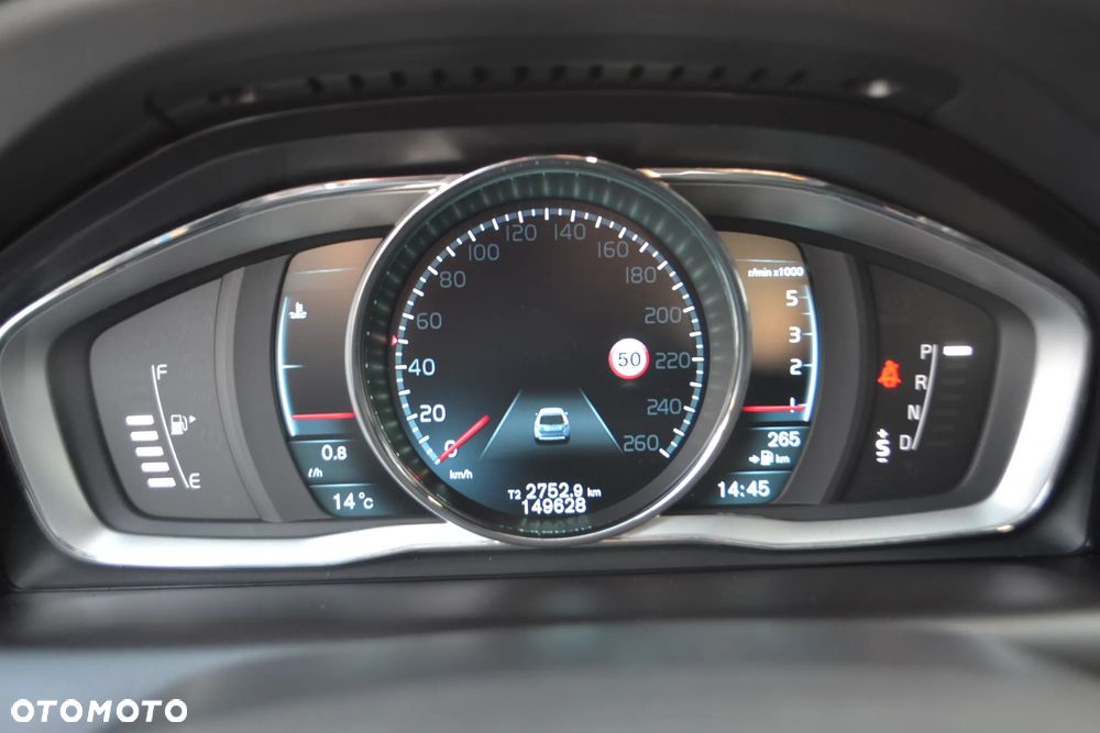 Volvo XC 60 - 36