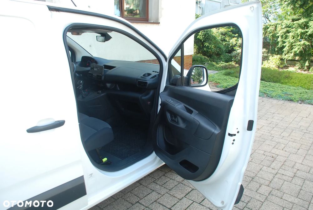 Peugeot Partner - 21