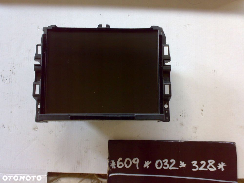 dodge durango 2014- wyświetlacz radio panel ekran idealny harman nawigacja - 1