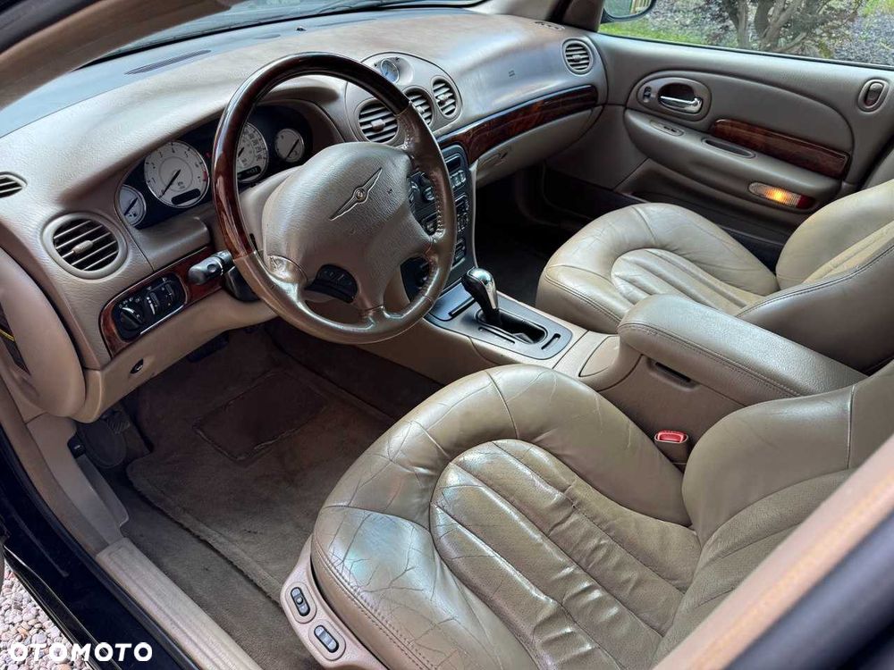 Chrysler 300M - 5