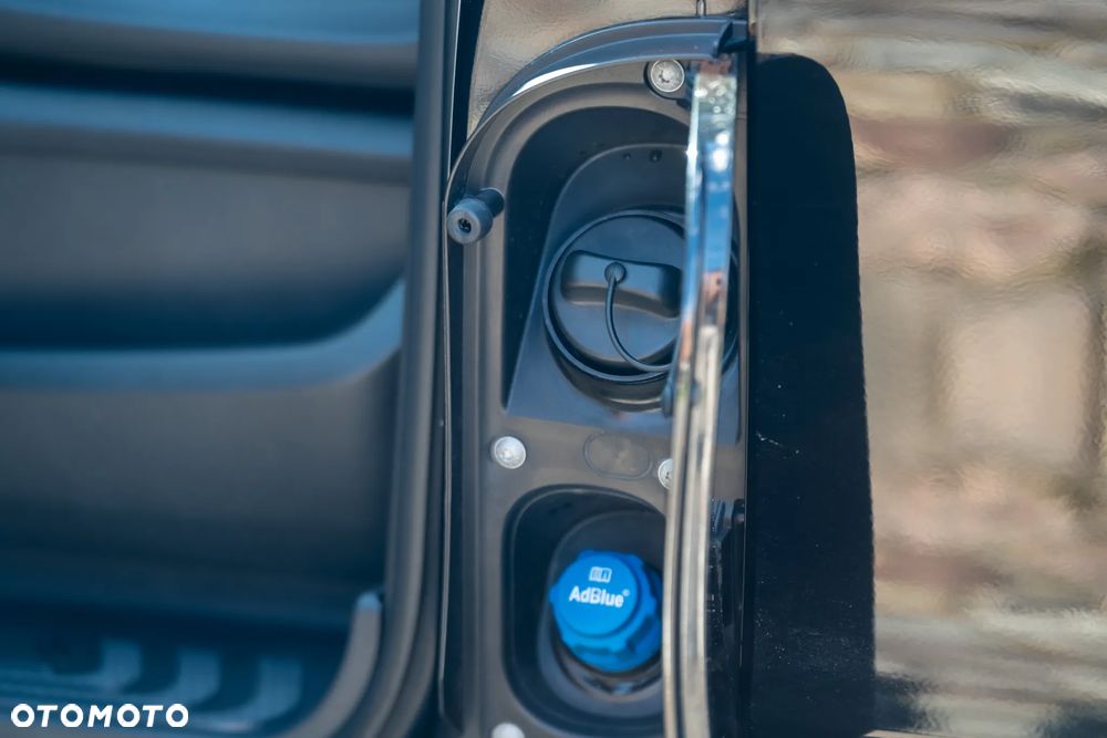 Mercedes-Benz Klasa V 250 d 4-Matic Avantgarde 9G-Tronic (d³ugi) - 29