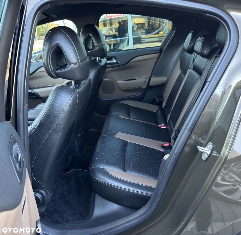 Citroën DS4 THP 200 SportChic - 25