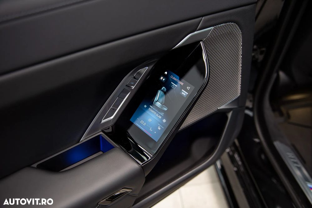 BMW Seria 7 740d xDrive MHEV - 34