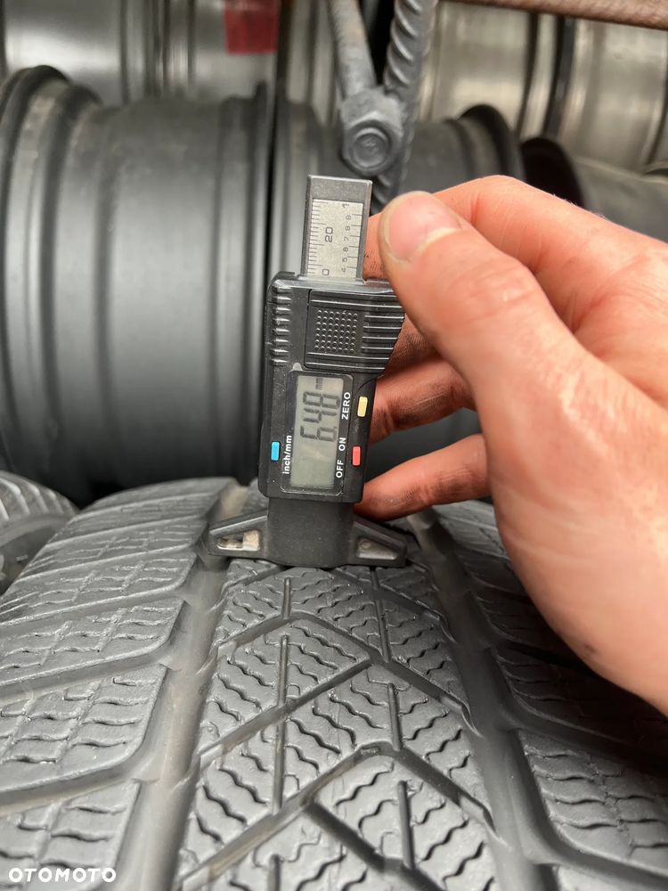 Pirelli 225 45 18 Sottozro 3 Winter 4szt. RSC Zima Run Flat - 5