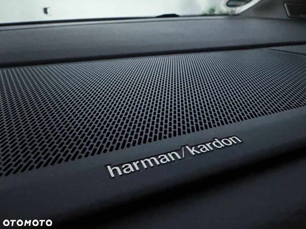 Volkswagen Multivan 2.0 TDI L2 Edition DSG - 26