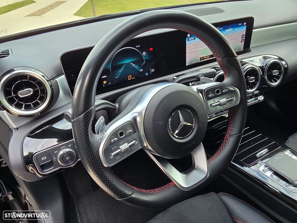 Mercedes-Benz A 180 d AMG Line Aut. - 31