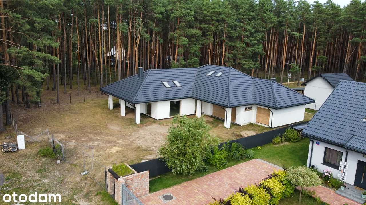 Dom w Nowoczesnym stylu na Skraju Lasu - Pełny obrazek: 3/20