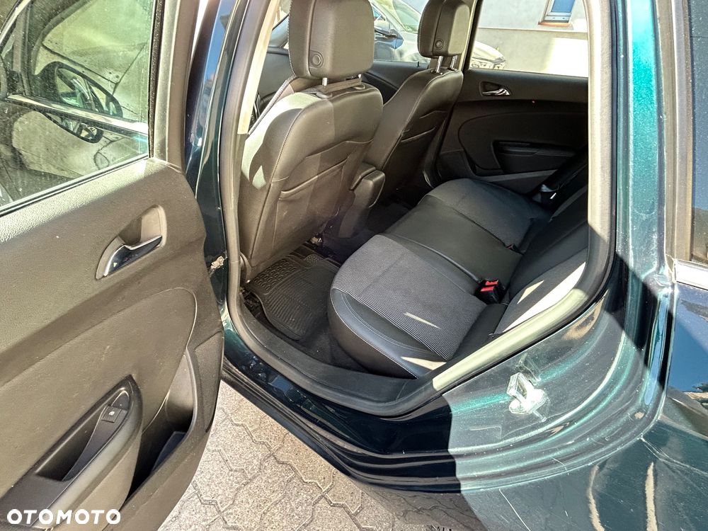 Opel Astra 1.4 Turbo - 12