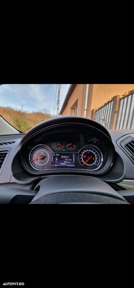 Opel Insignia 2.0 CDTi ECOTEC Active Aut. - 4