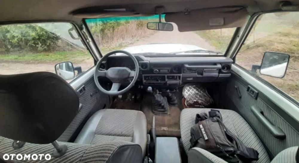 Toyota Land Cruiser LJ70 - 6