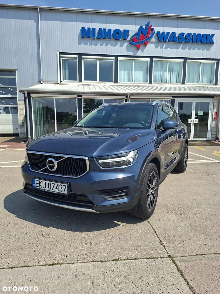 Volvo XC 40 T3 Momentum - 1
