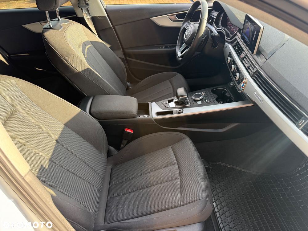 Audi A4 Allroad - 10