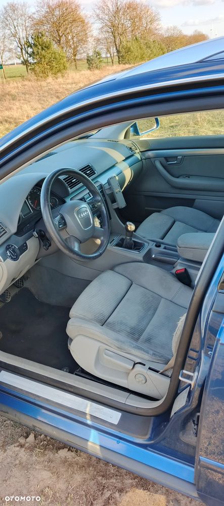 Audi A4 Avant 2.0 TDI DPF - 14