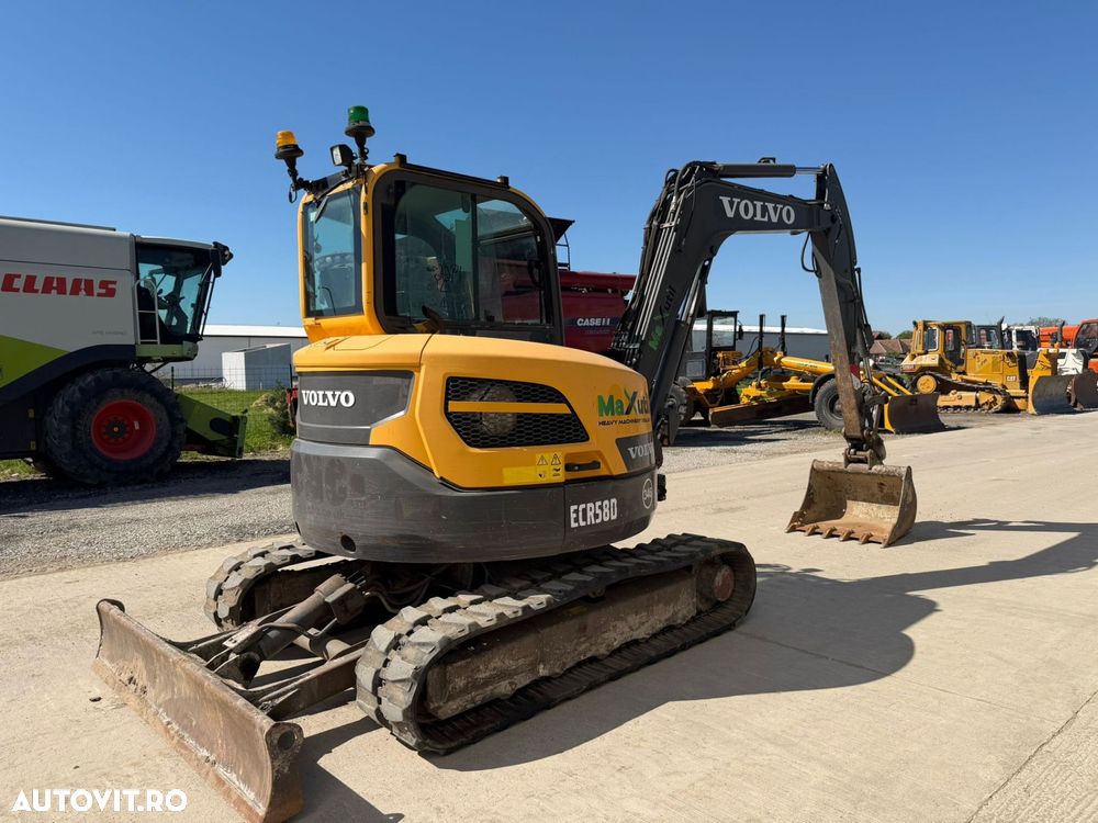 Volvo ECR58D Excavator - 9