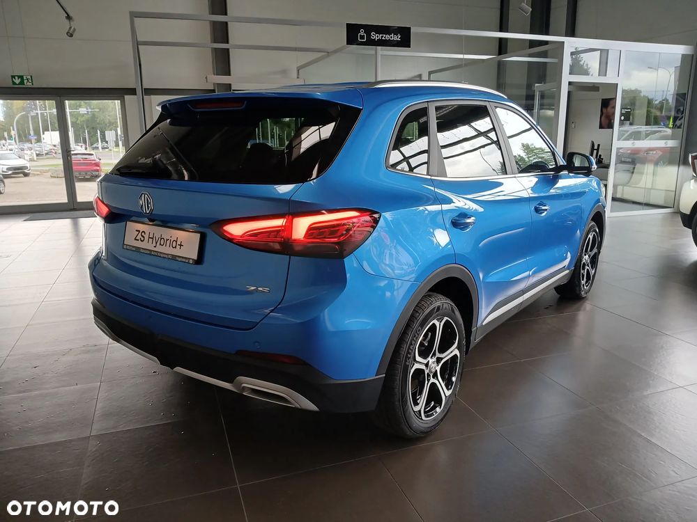 MG ZS Hybrid+ - 5