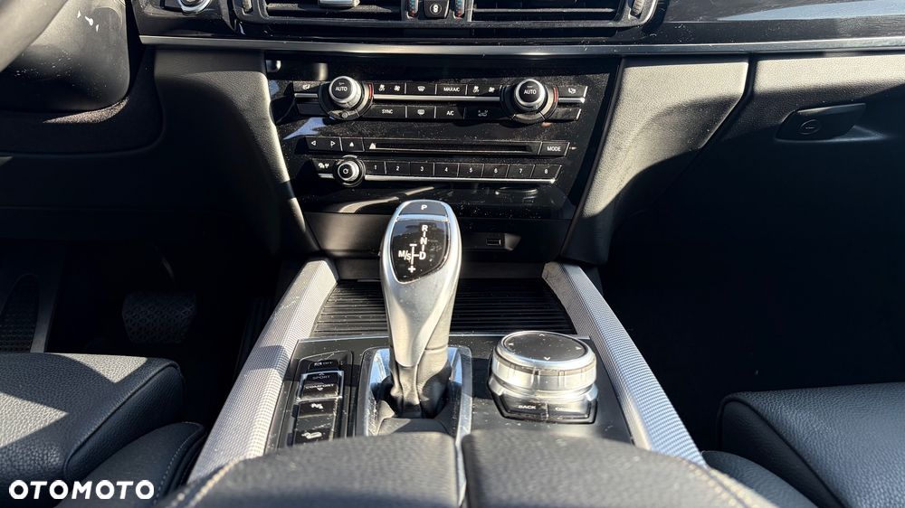 BMW X5 xDrive25d - 22