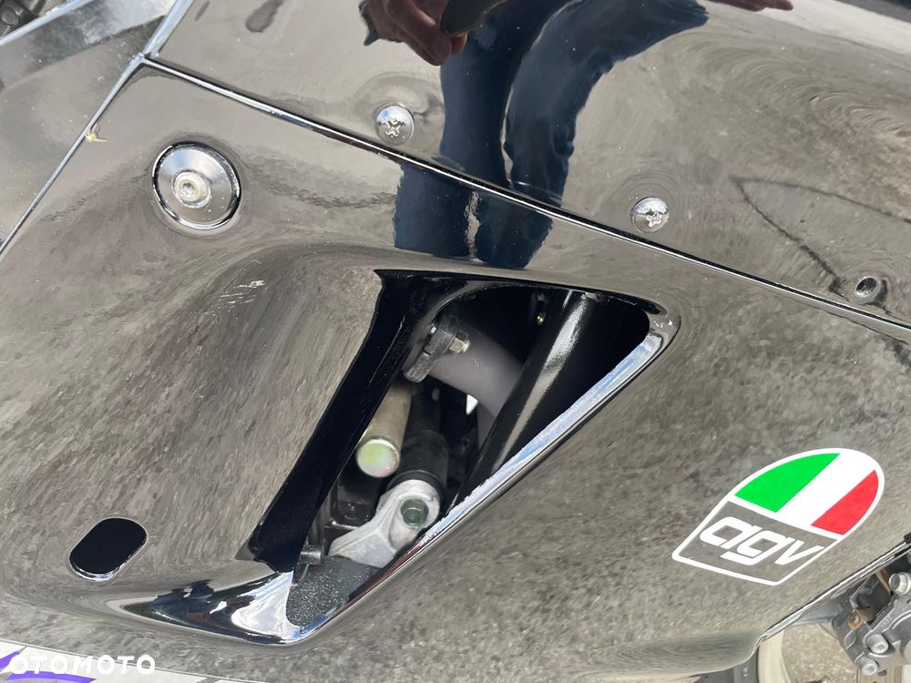 Kawasaki ZZR - 9