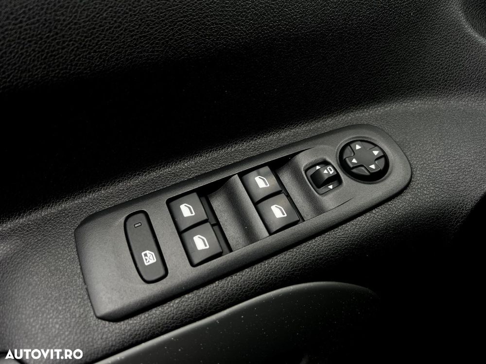 Citroën Berlingo - 32