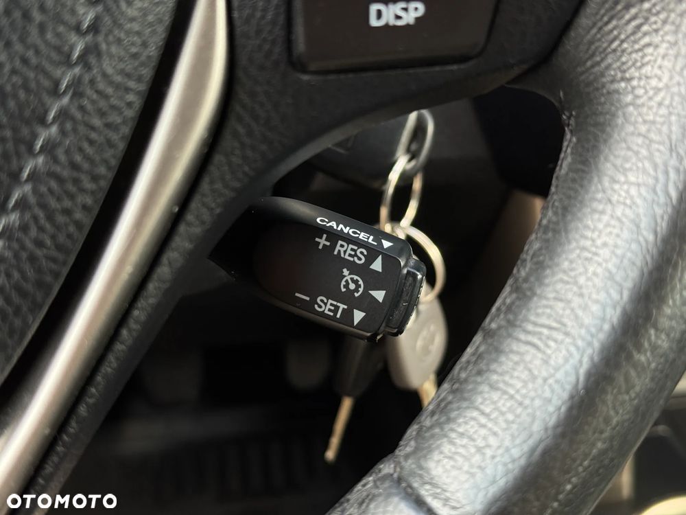 Toyota RAV4 2.0 D-4D Active 4x2 - 35