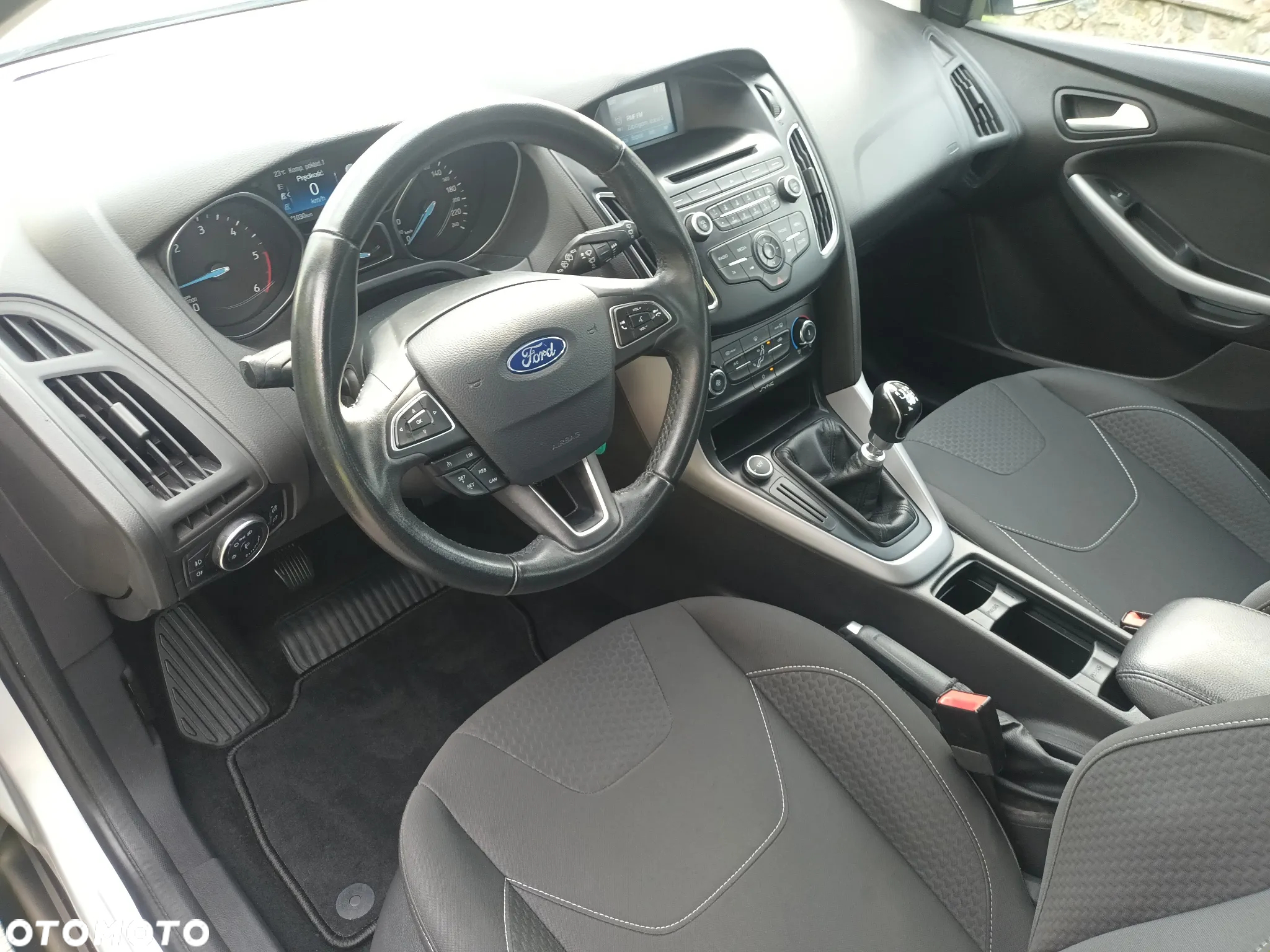 Ford Focus 1.5 TDCi Gold X - 9
