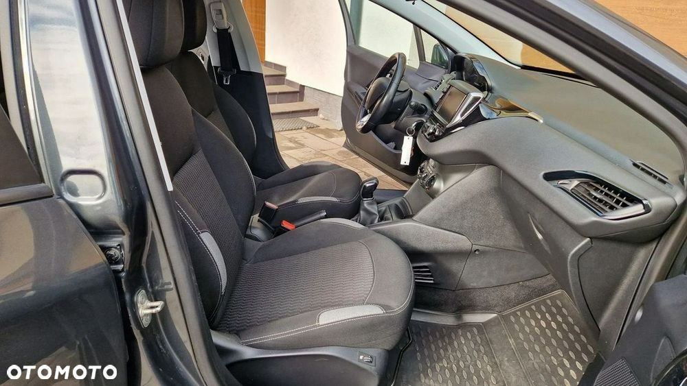 Peugeot 208 PureTech 68 Active - 16