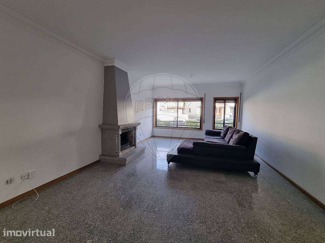 Apartamento T2 para arrendamento - Grande imagem: 4/11