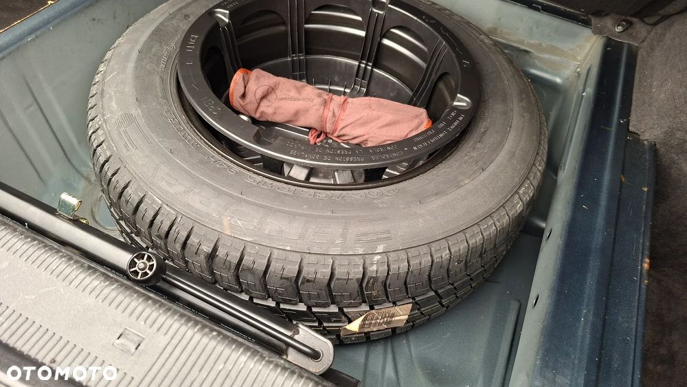 Mercedes-Benz Klasa E - 12