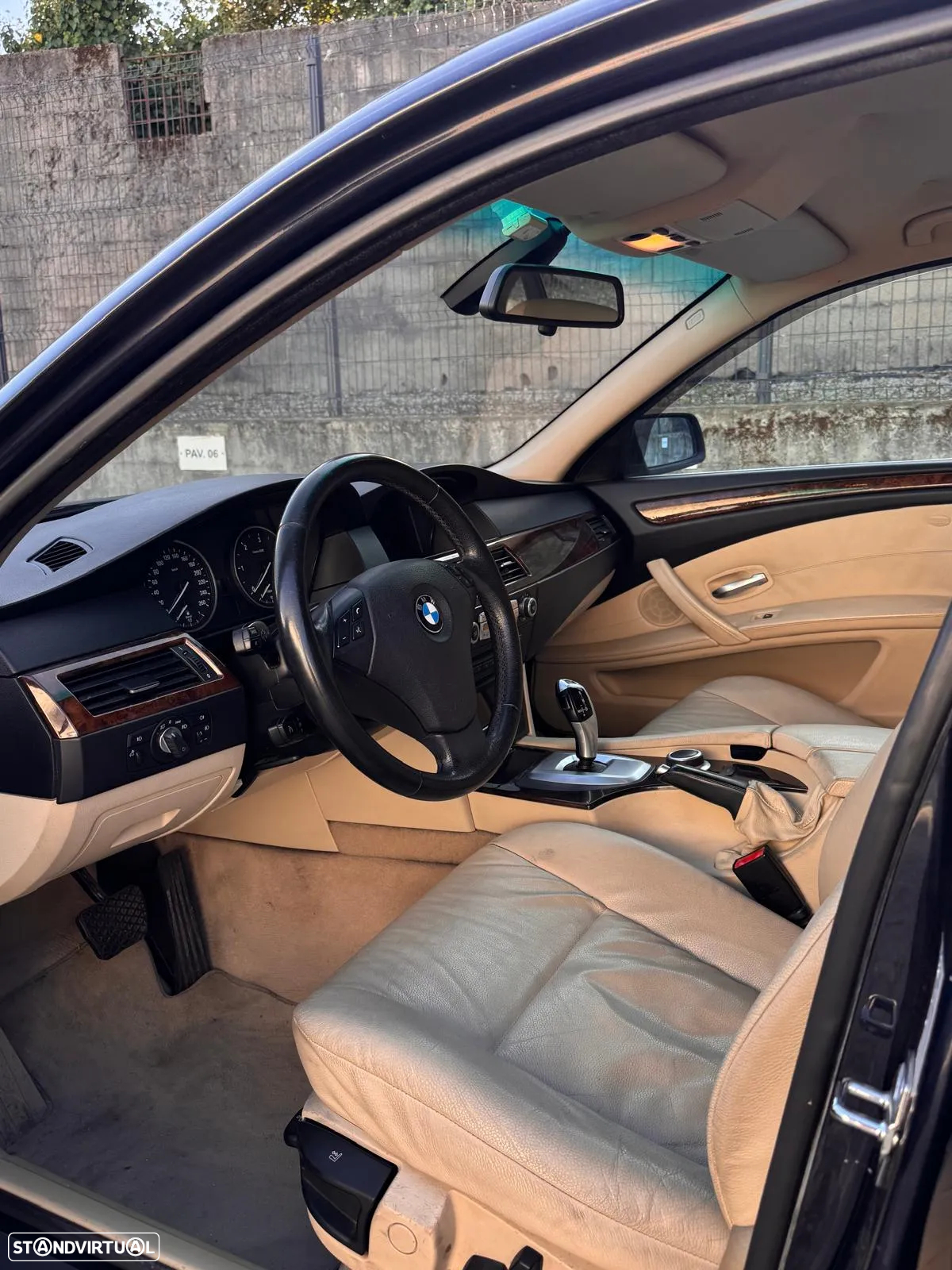 BMW 520 dA Executive - 9