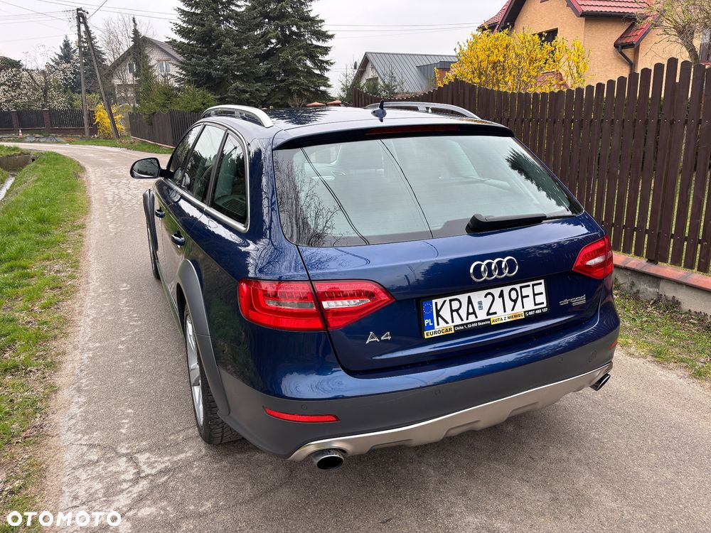 Audi A4 Allroad - 4