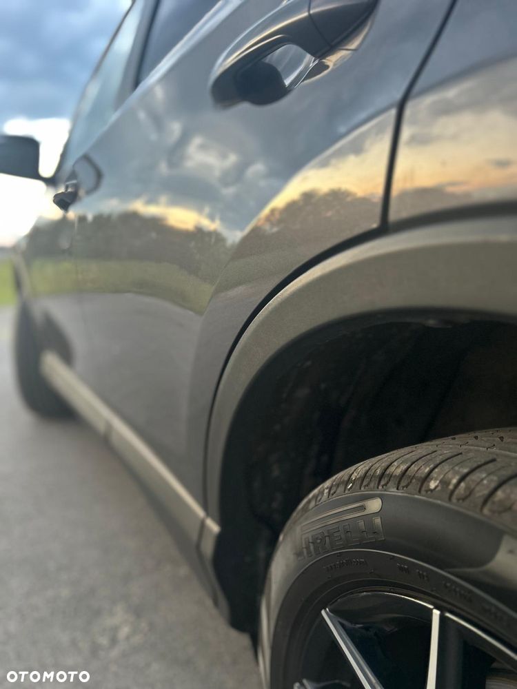 Toyota RAV4 Hybrid Premium 4x2 - 15