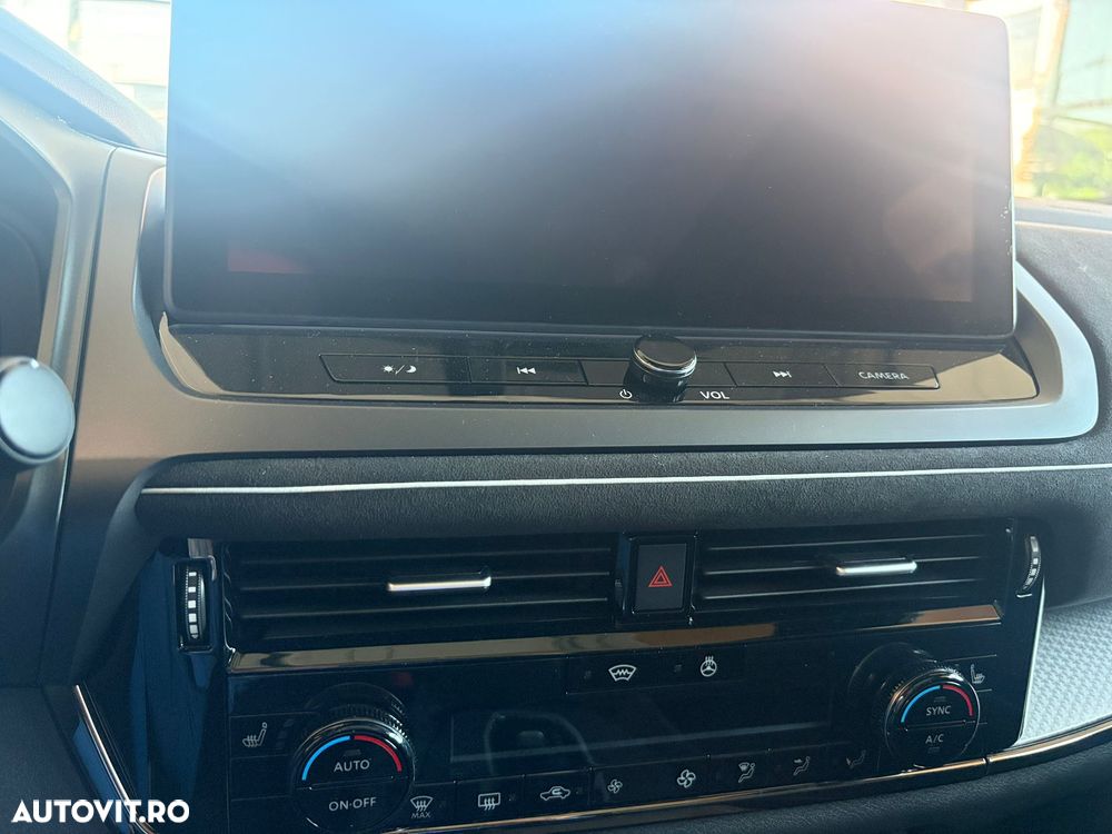 NISSAN Qashqai 2025 — imagine 19