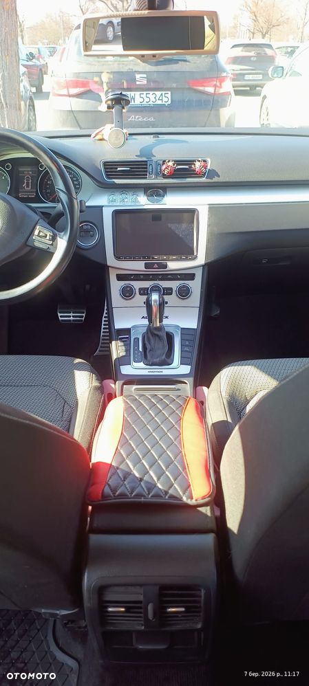 Volkswagen Passat 2.0 TDI 4Mot Highline DSG - 8