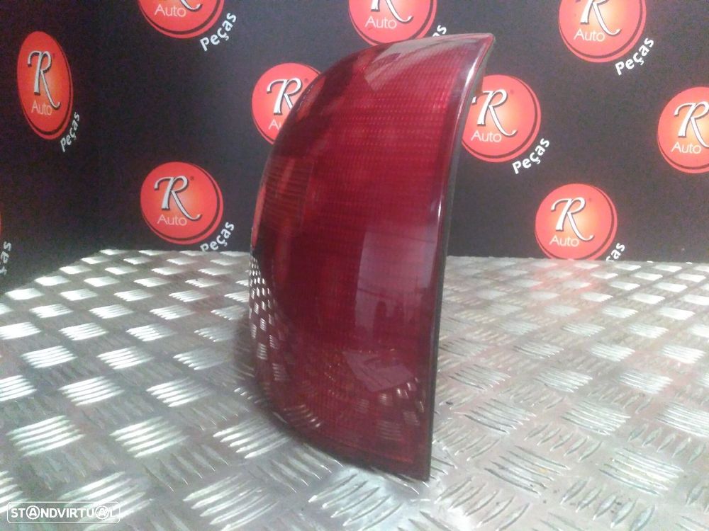 Farolim Stop Dto Audi A3 (8L1) - 3