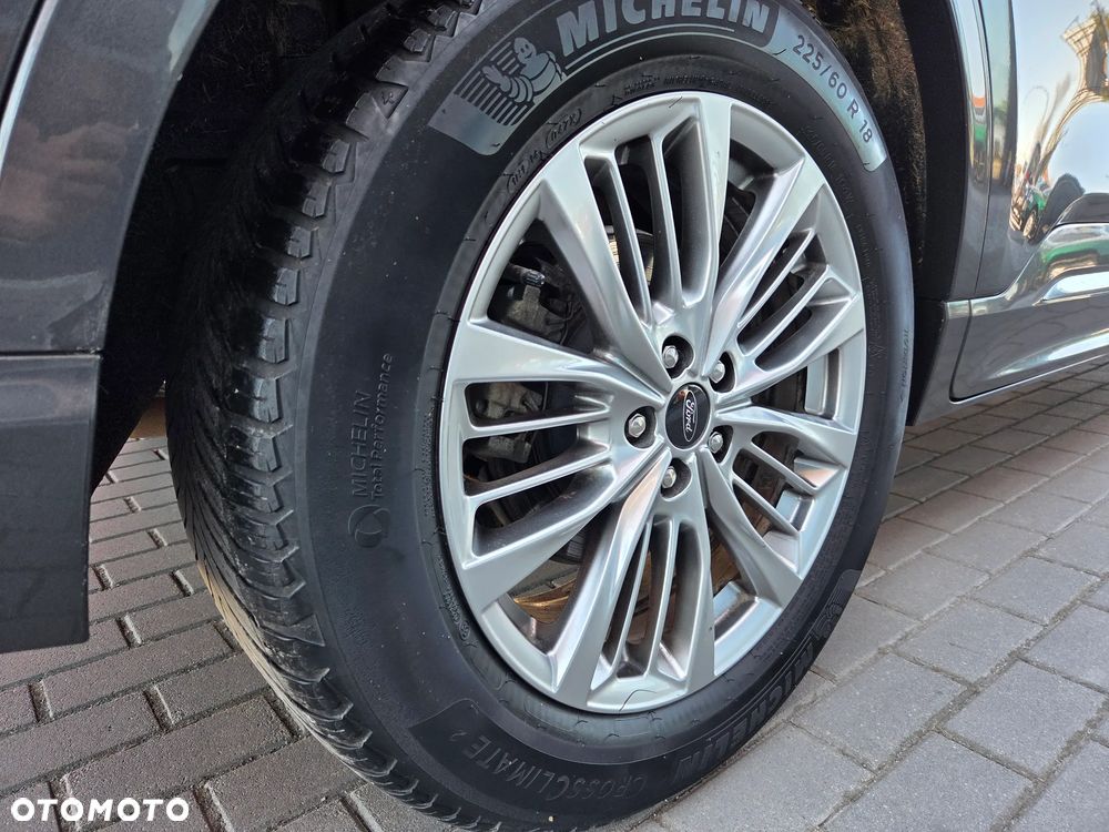 Ford Kuga 2.0 EcoBlue 4x4 VIGNALE - 10