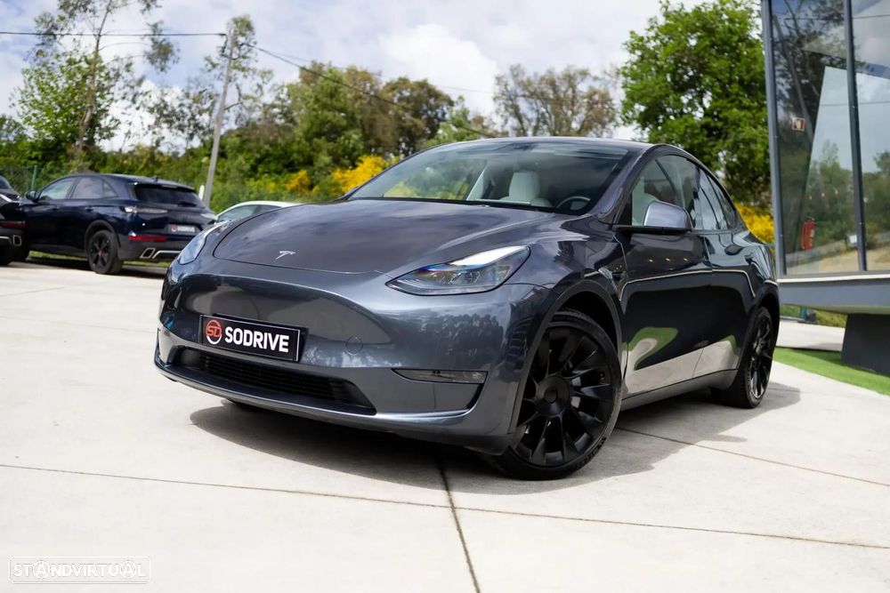 Tesla Model Y Long Range Tração Integral - 23
