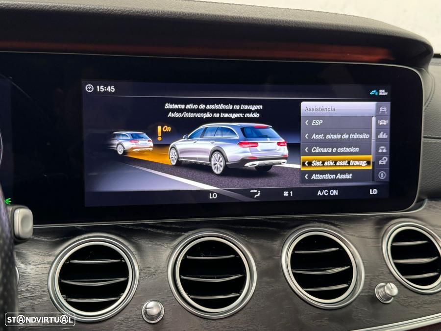 Mercedes-Benz E 220 d 4-Matic All Terrain Avantgarde - 28