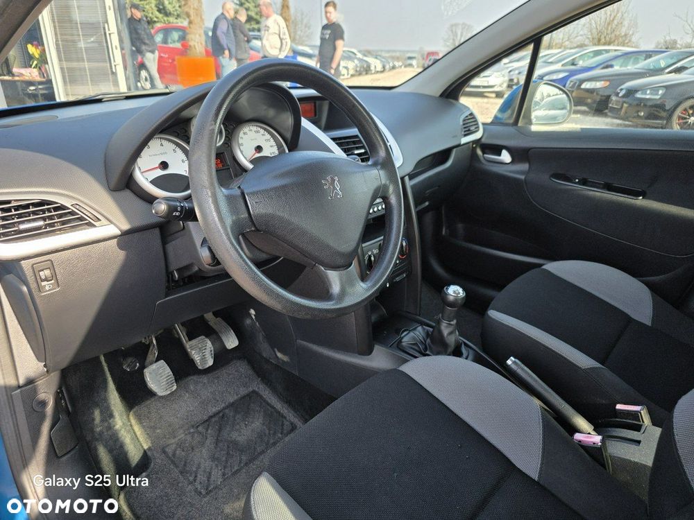 Peugeot 207 1.4 - 29