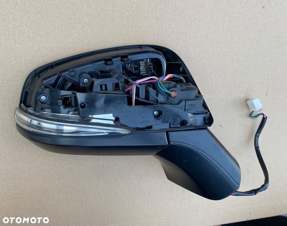 TOYOTA RAV4 4 IV lift  5 V Europa LUSTERKO ZEWNĘTRZNE PRAWE wkład lusterka 9 pinów 9 pin 9-pin RAV 4  Rav-4 lift szkiełko prawe - 8
